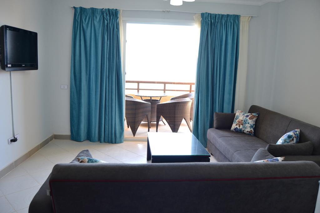 Grand Ocean Blue - Apartment 718 Айн Сохна Екстериор снимка